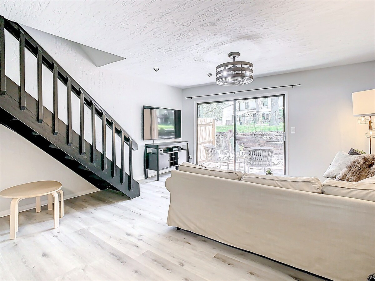 Clearwater Coastal Oasis - Photo 5